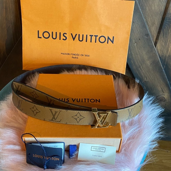 ♥️Louis Vuitton reverse monogram ICONIC 30MM REVERSIBLE BELT giant gold - Picture 3 of 15